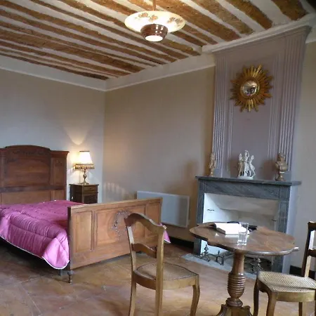 Bed & Breakfast Chateau Du Terrail