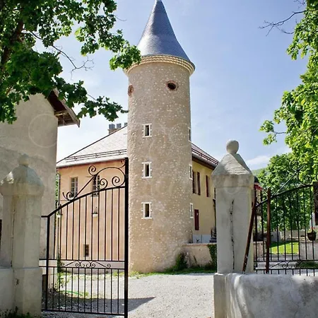 Chateau Du Terrail *